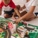 Melissa & Doug játszószőnyeg 112x66 cm, Mancs Őrjárat - Kaland-öböl