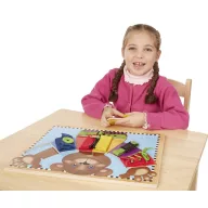   Melissa & Doug Készségfejlesztő játék, Tanuló maci, öltözködés