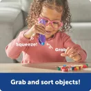 Learning Resources Flex-Grip Tongs - finommotorika fejlesztő csipesz 1 db (többféle)
