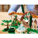 LEGO® Icons 10359 Kert szökőkutakkal