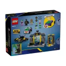 LEGO® Super Heroes 76272 A Denevérbarlang, Batman, Batgirl és Joker