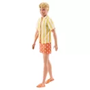 Barbie Fashionista barátok fiú baba - sárga csíkos ingben