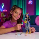 Monster High Szörnyen új baba kiskedvenccel - Cleo De Nile