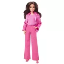 Barbie The Movie - Gloria rózsaszín nadrágkosztümben