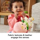 Fisher-Price Ölelnivaló baba szivárvány rágókával