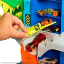 Hot Wheels City Ultimate T-Rex garázs
