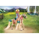 PLAYMOBIL® 71639 Ellie lovacskával