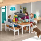 Schleich 42706 Horse Club Lakeside vidéki ház lovas istállóval
