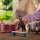 Schleich 42776 Horse Club Lisa versenyfelkészítő edzése szett