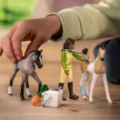 Schleich 42777 Horse Club Sarah elsősegély szett