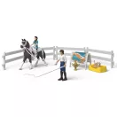 Schleich 42799 Horse Club Kim lovastorna szettje